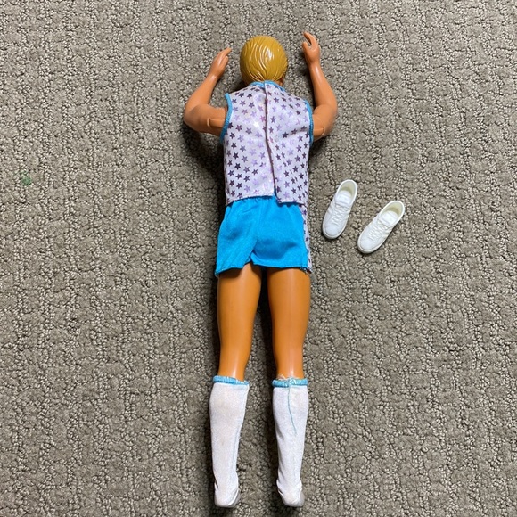 Vintage 1983 Barbie Ken and the allstars Doll Basketball - Picture 5 of 11